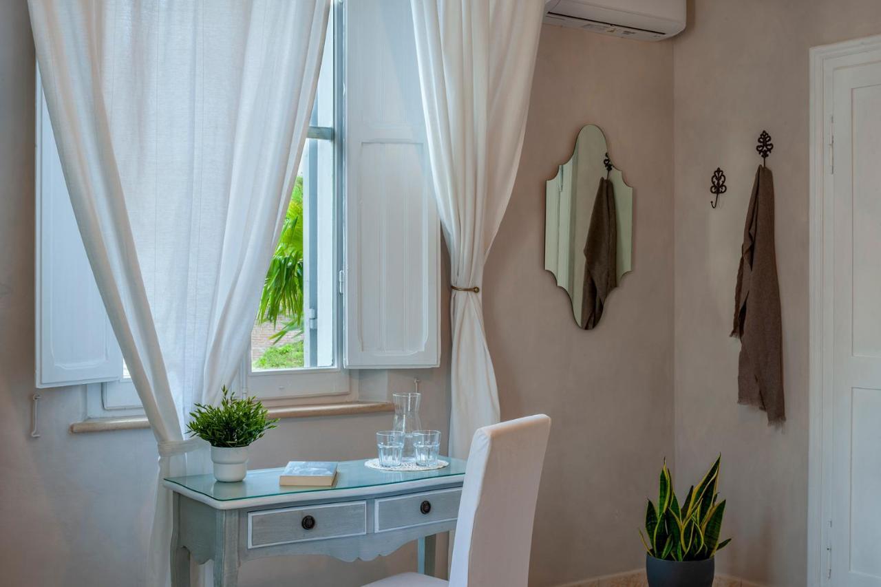 Villa Liberty Urbino Bagian luar foto
