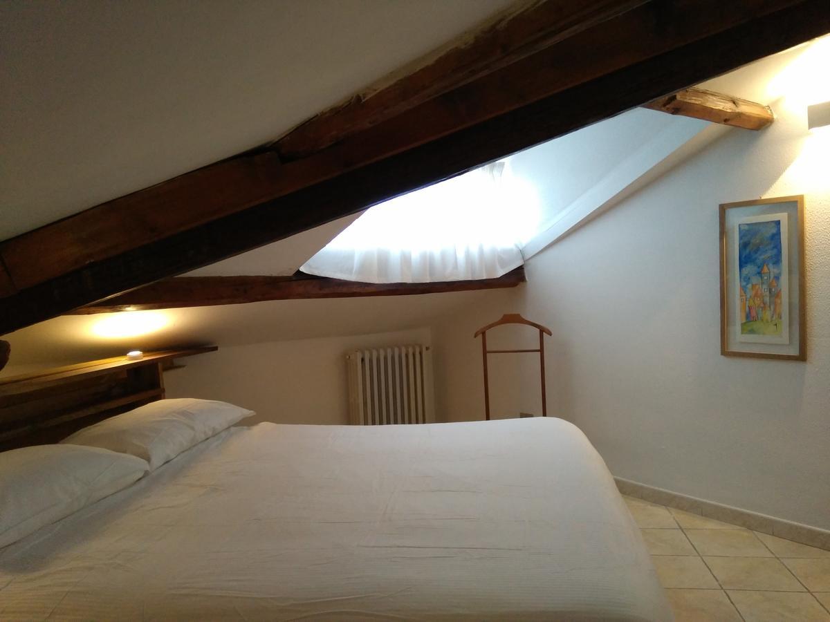 Villa Liberty Urbino Bagian luar foto