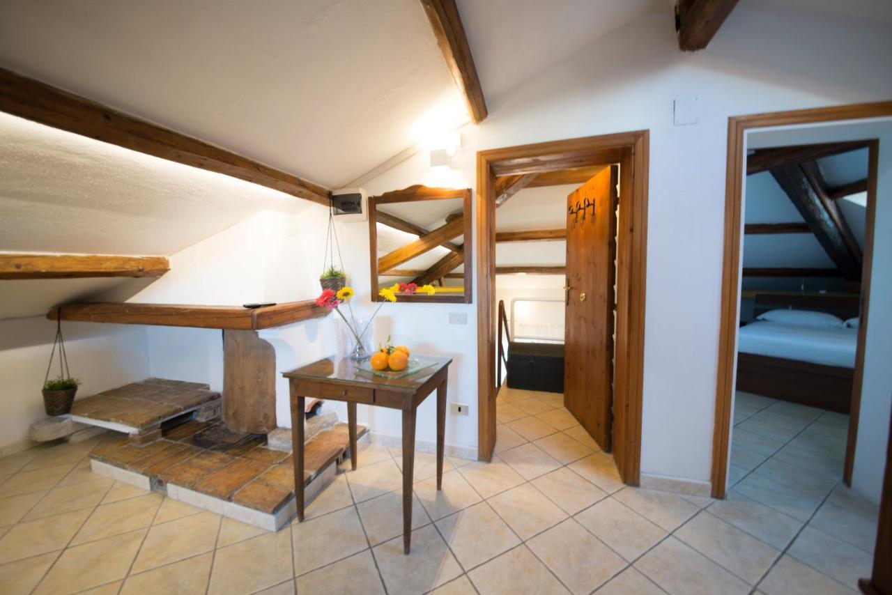 Villa Liberty Urbino Bagian luar foto